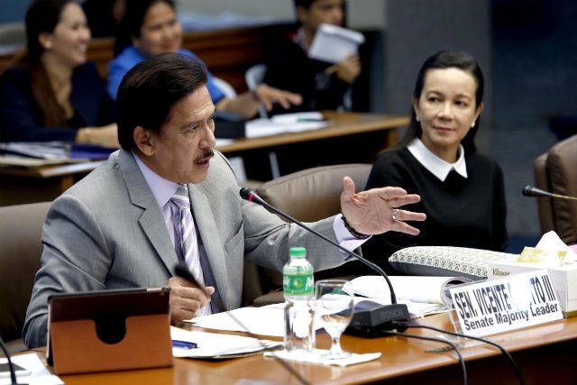 MMFF 2016. Senator Vicente Sotto III and Senator Grace Poe during the hearing at the Senate regarding the Metro Manila Film Festival 2016. Photo by Albert Calvel/Senate PRIB  