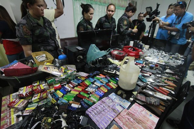 Cebu jail search yields drugs, guns