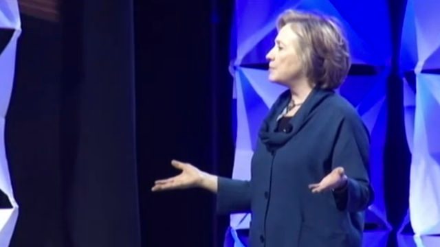 Woman throws shoe at Hillary Clinton in Vegas