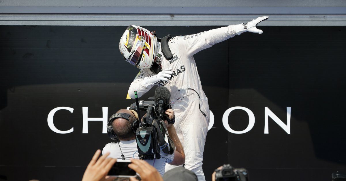 Hasil F1 GP Hongaria: Lewis Hamilton tercepat, Rio Haryanto paling buncit