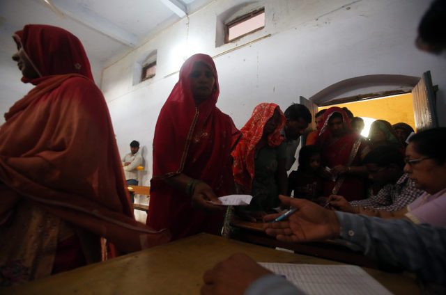 First major voting in India as anti-graft party faces test