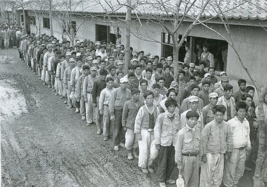 DOOMED DRAFTEES: Fears that men such as these would be drafted into the North Korean Army forced South Korea to Draft them first as part of the National Defense Corps. File Photo from Wikimedia Commons.