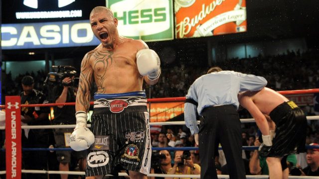 Cotto avoids prediction on Pacquiao-Mayweather