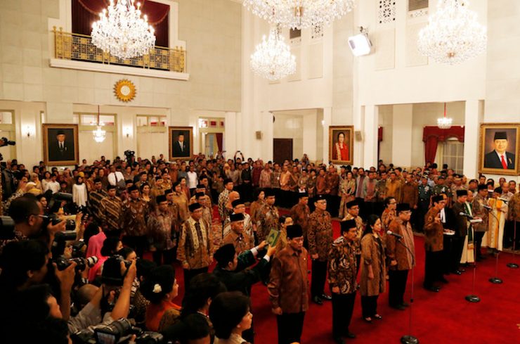 34 menteri Kabinet Kerja di bawah pemerintahan Presiden Joko ‘Jokowi’ Widodo dilantik pada Senin, 27 Oktober 2014. Foto oleh Mast Irham/EPA
