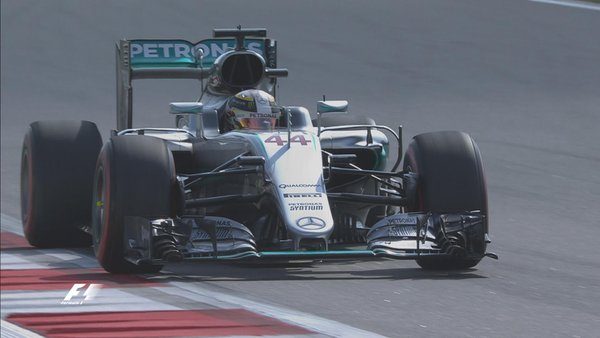 FP2 GP Rusia 2016: Hamilton tercepat, Vettel kena masalah