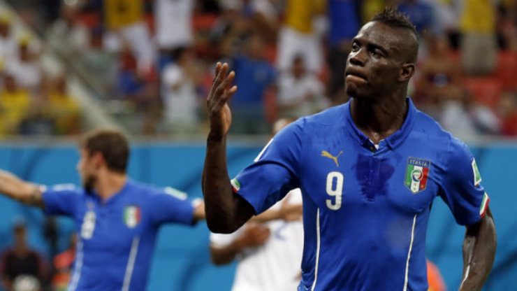 Mario Balotelli to transfer from Milan to Liverpool