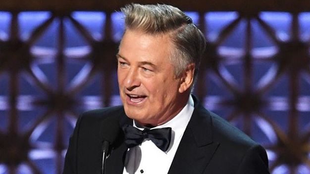 Alec Baldwin to attend anger management after pleading guilty to harassment