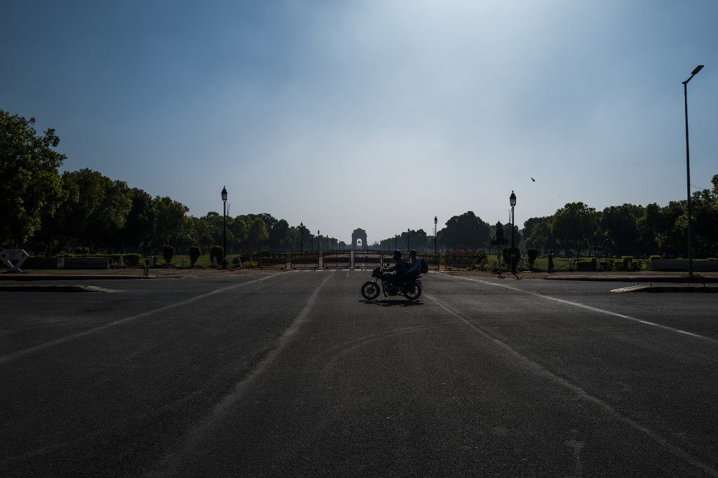 Locked-down Delhi revels in fresh air and blue sky