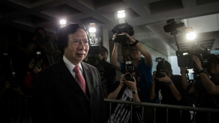 Hong Kong tycoon and ex-deputy leader jailed for graft