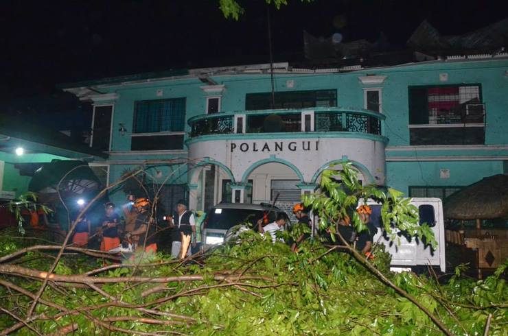 Hours after #GlendaPH, Albay starts recovery efforts