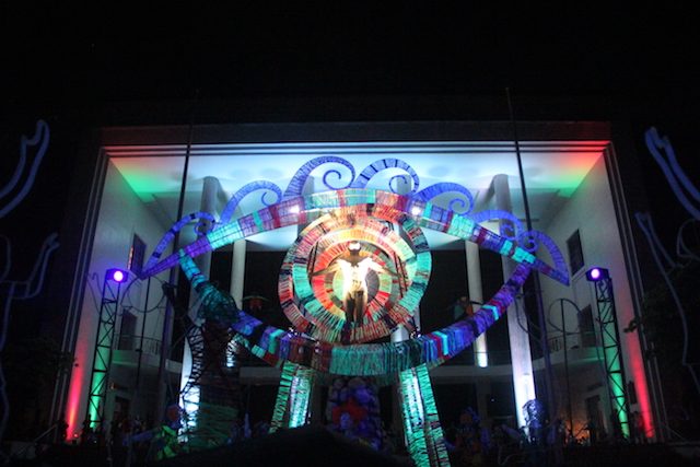 ANNUAL LANTERN. The annual lantern parade was led by the lighting of Mulat by Toym Imao. Photo by Iona Mendoza/Rappler  