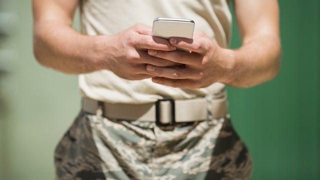 Belgium reviews smartphone use by troops to counter spying – media