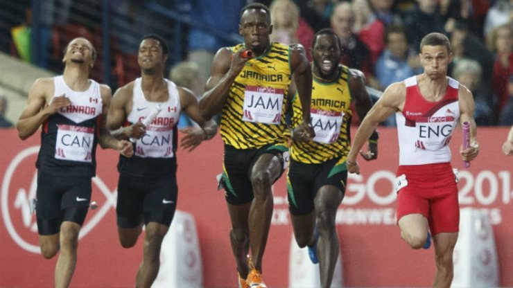 Bolt steals Commonwealth Games show but England tops medals