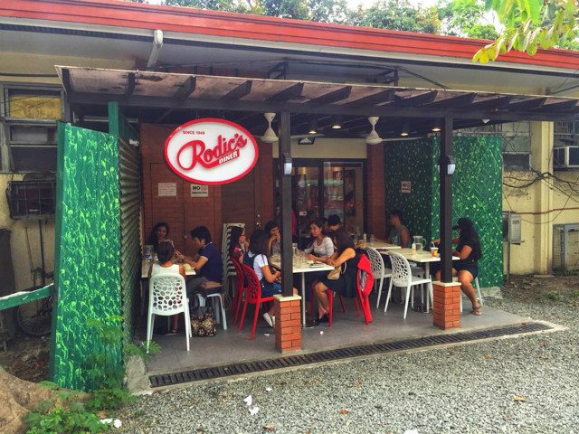 POPULAR SPOT. Rodic's Diner recently underwent a renovation. File photo by Emerald Hidalgo/Rappler  