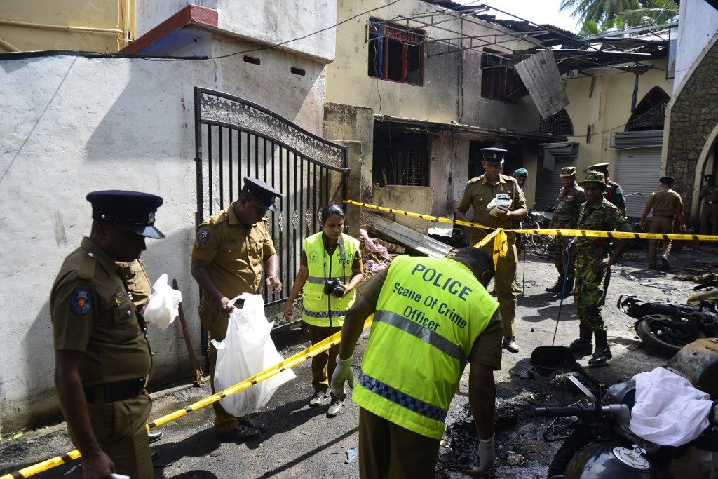 Police arrest 13 for Sri Lanka blasts