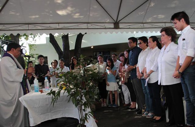 Family, friends mark 10th death anniversary of FPJ