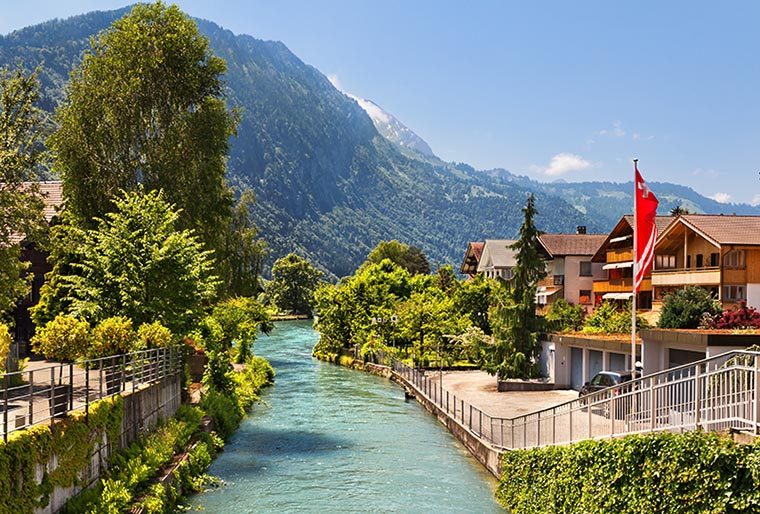 Switzerland top destination for expats