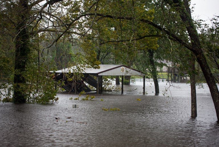 Florence ‘unloading epic amounts of rainfall’ in North Carolina