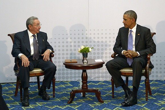 Obama, Castro hold ‘candid’ historic meeting