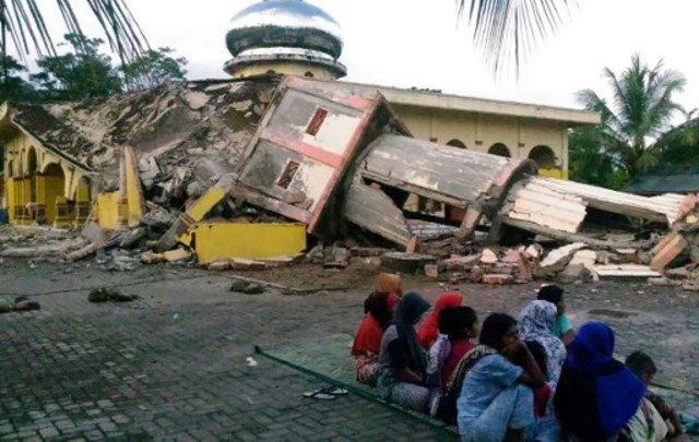 Gempa kembali goyang Aceh, warga mengungsi ke surau