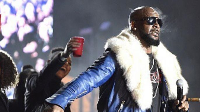 R. Kelly speaks up to deny sex abuse charges