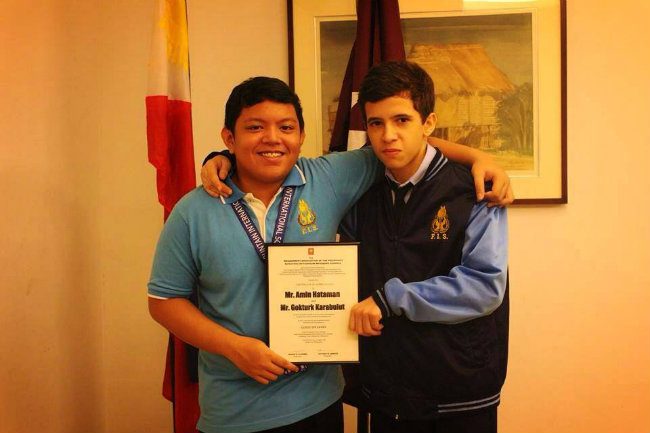 Pinoy teen wins bronze in international science fair