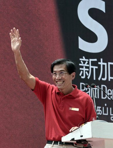CHEE'S COMEBACK. Dr Chee Soon Juan, chief of the opposition Singapore Democratic Party, stages a comeback after being bankrupt for defamation lawsuits filed by PAP. He went to jail for acts of civil disobedience. Photo by Roslan Rahman/AFP 