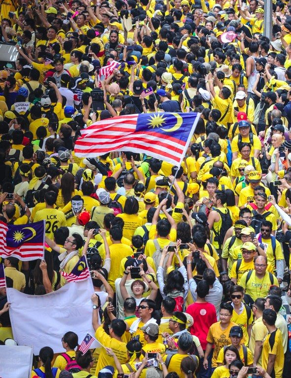 BERSIH 4. Malaysians gather for a two-day demonstration this weekend to demand Prime Minister Najib Razak’s resignation and electoral reforms in Kuala Lumpur. The protest was organised by the Bersih movement, the Malay word for ‘clean.’ Photo by Mohd Rasfan/AFP 