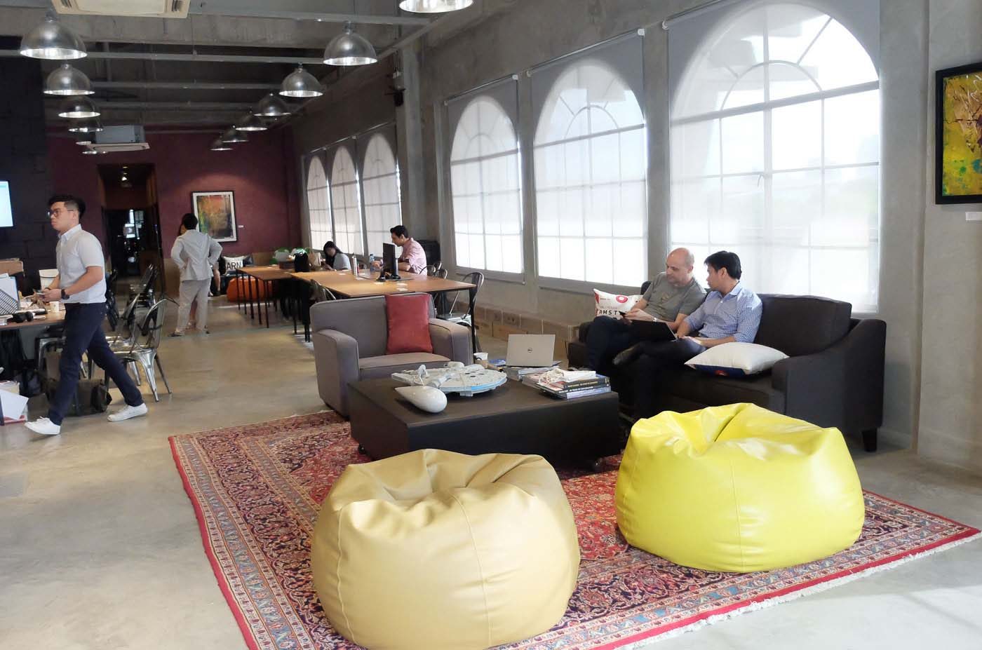 Comfortable sofas and beanbags for workers and visitors to lounge and work in. 