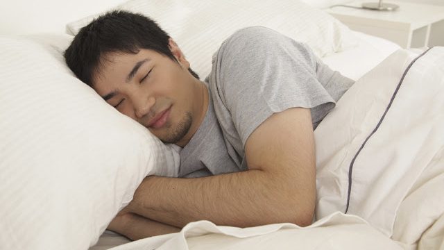Scientists using smartphone app warn of ‘global sleep crisis’