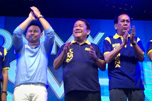 CEBU'S SUPPORT. Incumbent Cebu City Mayor Tomas Osmeña endorses the senatorial bid of his brother Serge, as well as reelectionist senator Sonny Angara, leader of BOPK's national party Laban ng Demokratikong Pilipino. Photo by Aika Rey/Rappler 