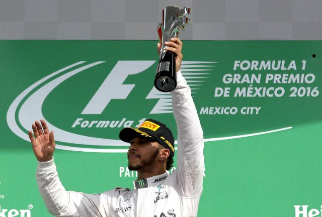 Lewis Hamilton wins Mexican Grand Prix 2016, keeps title bid alive