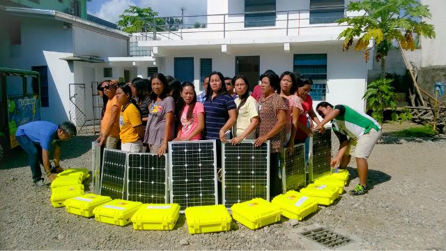 ‘Solar scholars’ in Visayas promote renewable energy