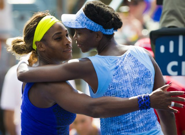 Serena tells Wimbledon fans to support Venus