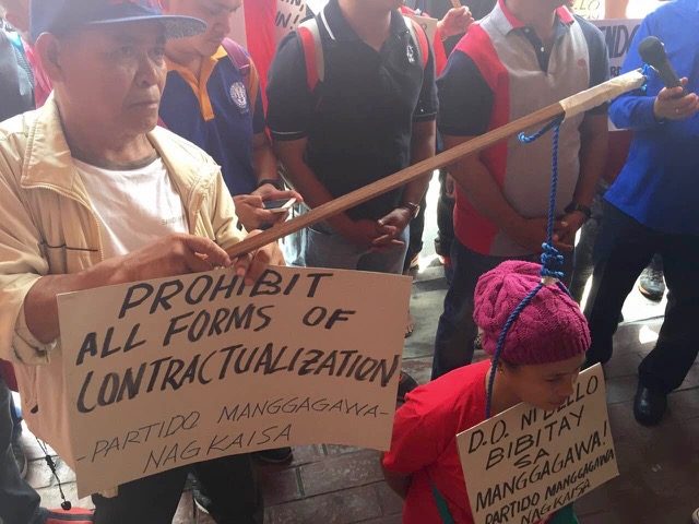 NO CONTRACTUALIZATION. Labor groups want all forms of contractualization to be prohibited. Photo by Patty Pasion/Rappler  