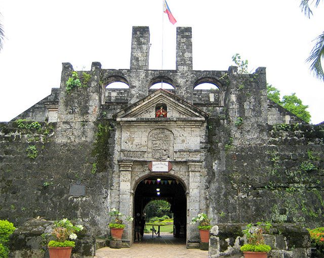 Fort San Pedro. Image from Wikimedia Commons