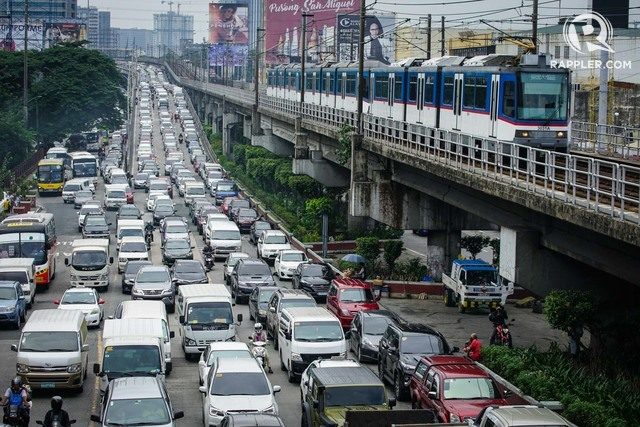 Senate candidates want emergency powers for Duterte to solve traffic