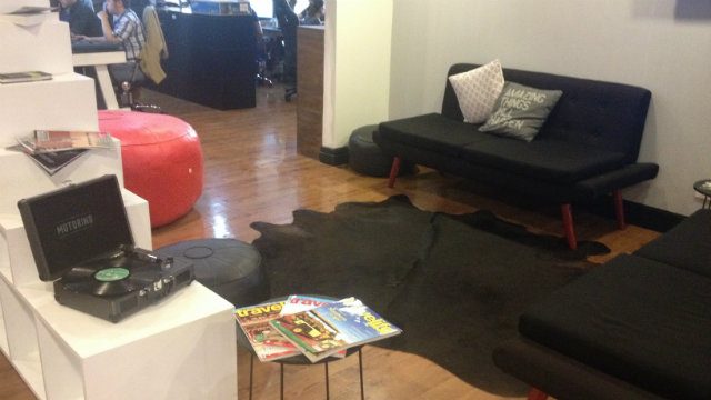 COMFORT. Books, magazines, and vinyl records are available 24/7. The space also has more than office chairs to offer 