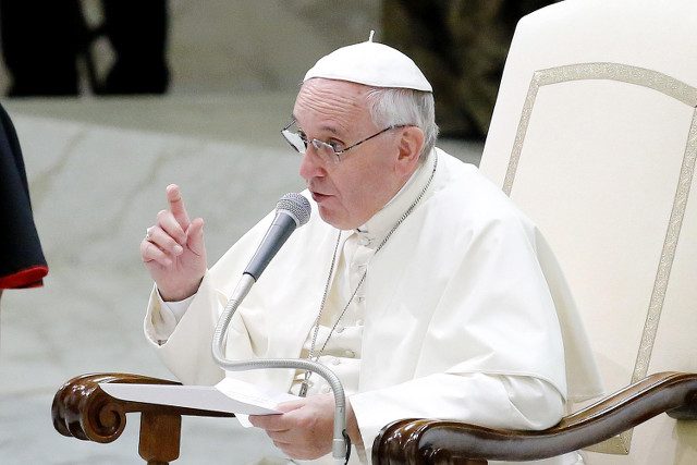 Pope calls on UN to do all it can to stop Iraq violence