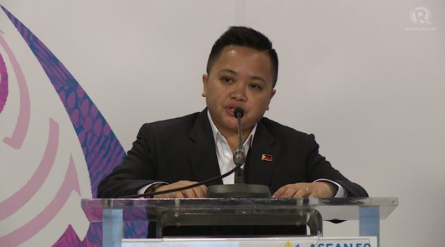 ASEAN leaders adopt declaration on youth development in region