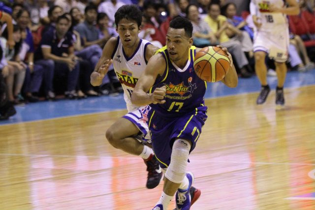 Hot-handed Jayson Castro sends Talk ’N Text to the finals