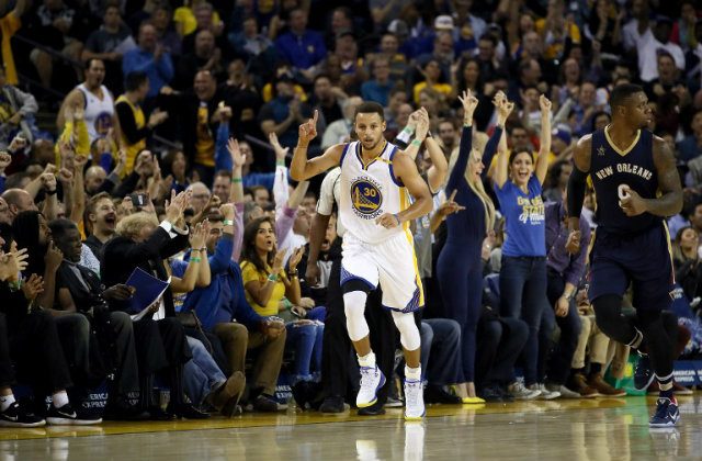 WATCH: Stephen Curry breaks NBA record with 13 triples in a game