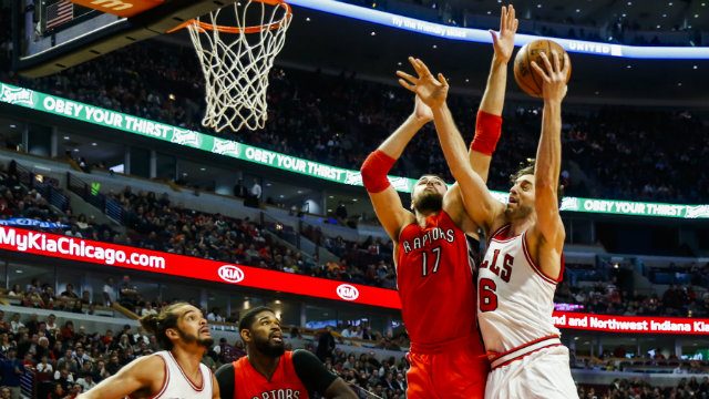 Raptors book playoff berth despite loss to Bulls