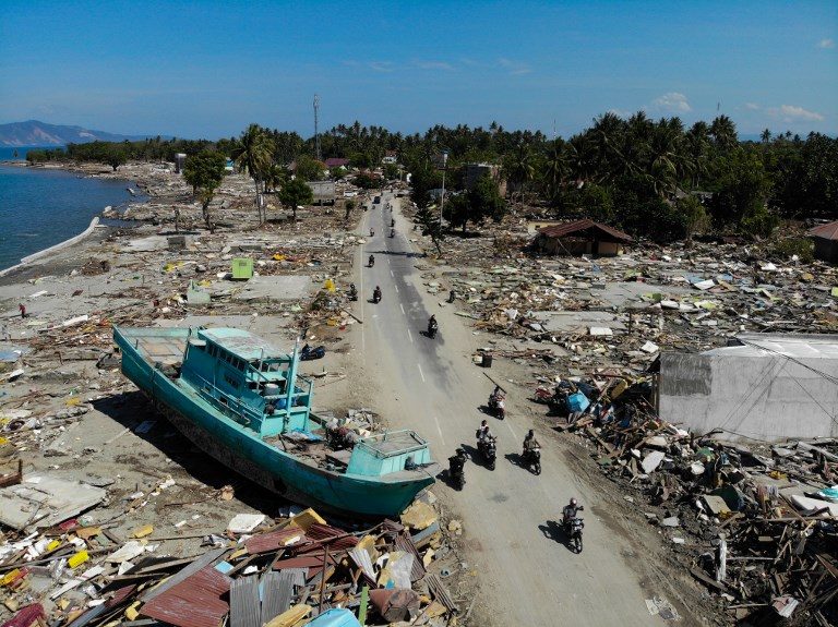 Disease fears as more bodies found in Indonesia disaster