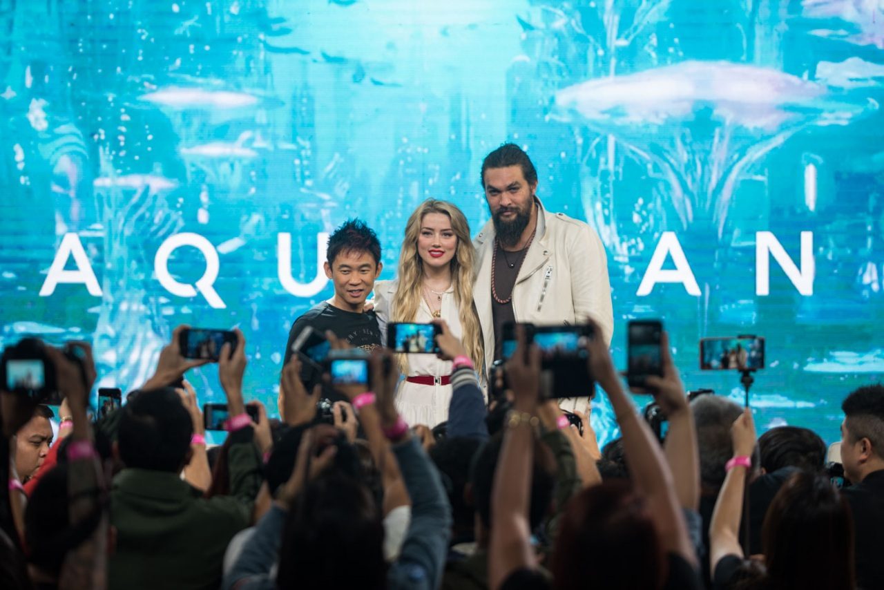 WELCOME TO MANILA. 'Aquaman' director, James Wan, Jason Momoa, and Amber Heard are finally here. Photo by Lisa David/Rappler 