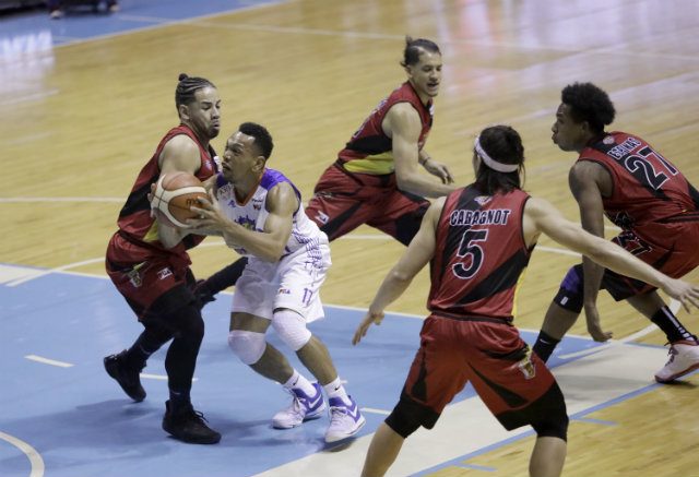 Smith, Castro power TNT to win over SMB, tie PBA Finals at 2-2