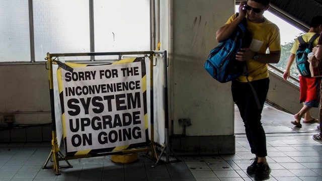 MRT3 unloads 1,100 passengers due to electrical failure