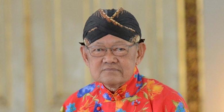 TUTUP USIA. Wakil Gubernur Daerah Istimewa Yogyakarta (DIY) Sri Paduka Pakualam IX meningga Sabtu, 21 November 2015. Foto diambil dari twitter ‏@RakosaFeMale    