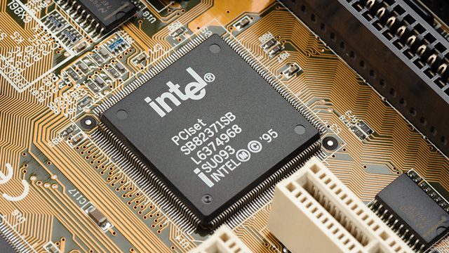 Intel processors made in the past decade have potential security flaw – report