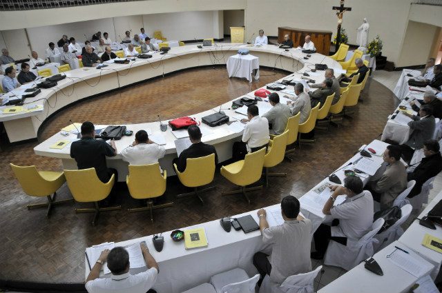 Bishops split on ‘moral basis’ for Aquino to quit
